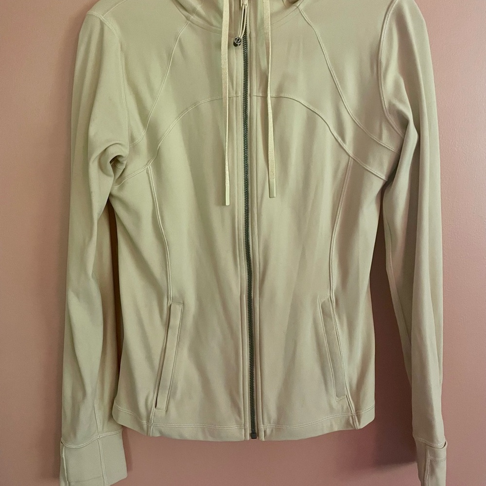 Define Nulu in Soft Yellow